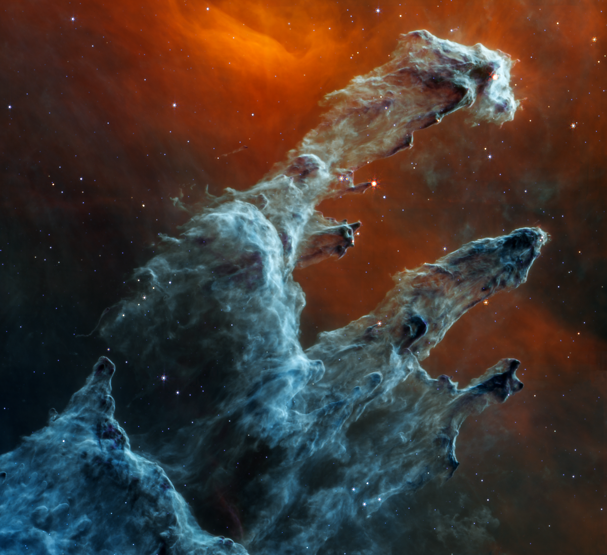 Une ambiance inquiétante règne sur cette nouvelle image des « piliers de la création » par le télescope James-Webb