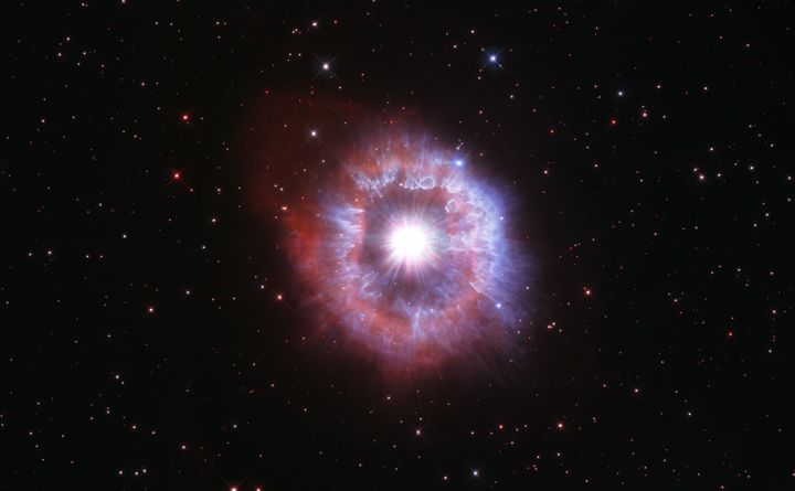 Une des étoiles les plus brillantes de la galaxie sous l'œil d'Hubble